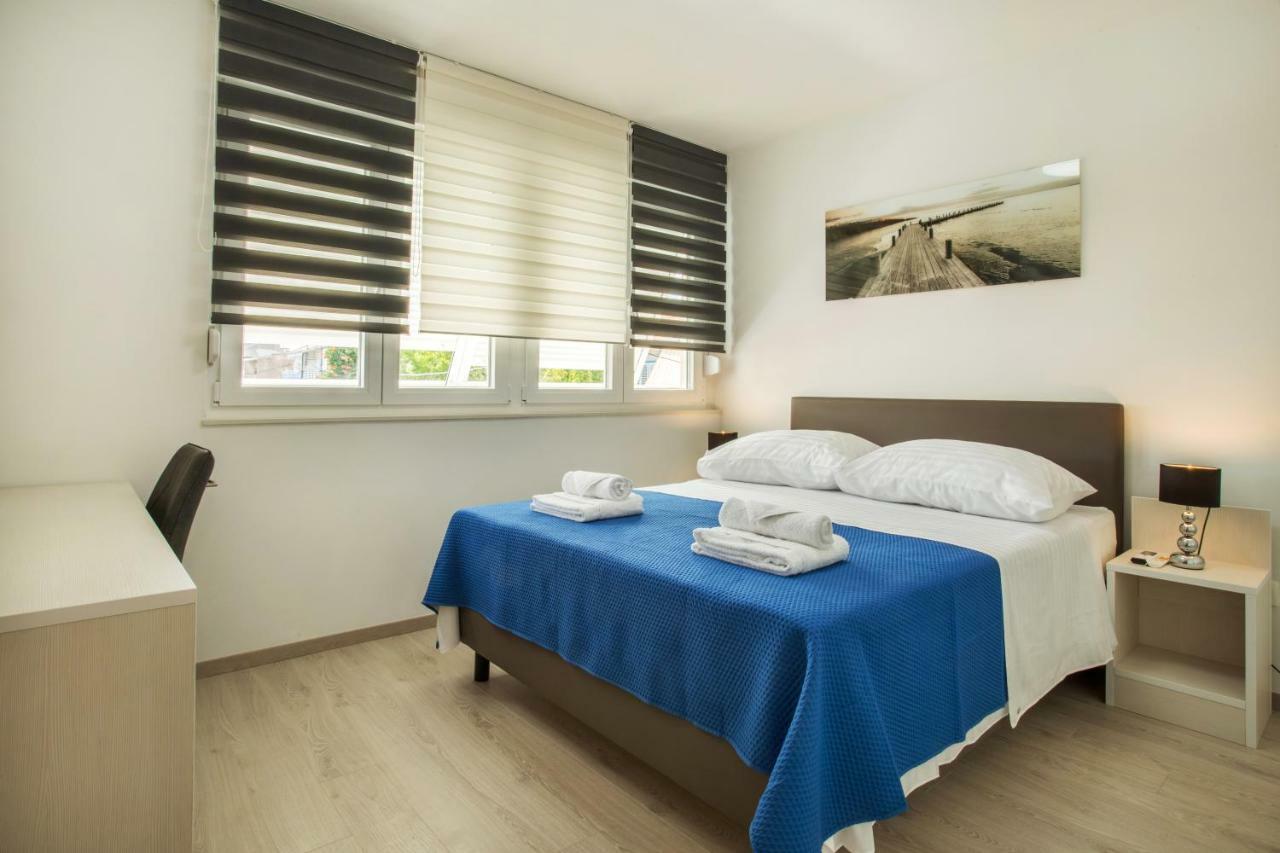 Ac Apartment With 2 Bedrooms And 2 Bathrooms-Free Private Parking Split Exterior photo